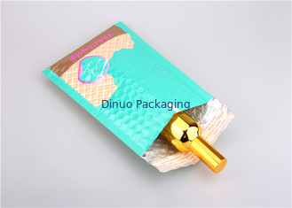 Os encarregados do envio da correspondência metálicos azuis da bolha do lago acolchoaram o #C dos envelopes 145x210mm para o batom