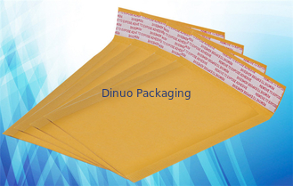Os encarregados do envio da correspondência resistentes ao calor da bolha de Kraft, bolha acolchoaram o envelope para enviar