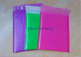 A bolha colorida acolchoou encarregados do envio da correspondência impressos costume da bolha do #E do envelope 215x260mm