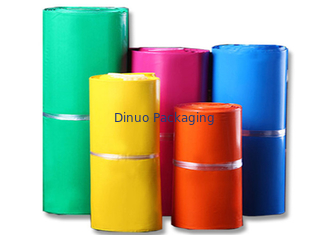 Os sacos Co-expulsos coloridos duráveis/porte postal plástico ensacam a punctura resistente