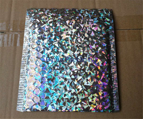 A bolha holográfica reciclada envolve os sacos de envio pelo correio decorativos autoadesivos