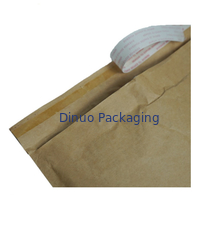 O favo de mel reciclado autoadesivo acolchoou envelopes de papel biodegradáveis do encarregado do envio da correspondência 100%