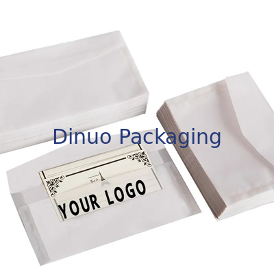 O selo autoadesivo biodegradável encerou os envelopes de papel com logotipo feito sob encomenda