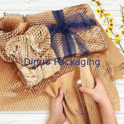 Embalagem biodegradável e ecológica Papel de favo de mel em rolos de papel Kraft marrom