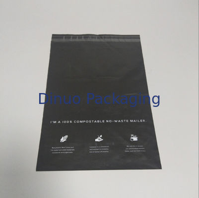 Sacos de correio de polipropileno resistentes a lágrimas e recicláveis em preto para carregamento no porto de embarque