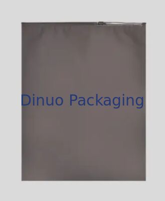 Sacos leves com zíper CPE multicoloridos e reutilizáveis ​​à prova d'água para organização de viagens em escritórios domésticos