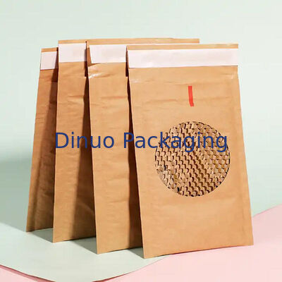 Sacos de papel acolchoados de papel leve em formato de favo de mel que atendem aos padrões do USPS e da transportadora, perfeitos para embalagens seguras