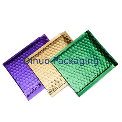 Os encarregados do envio da correspondência metálicos coloridos da bolha do encanto, envelopes metálicos do transporte rasgam resistente