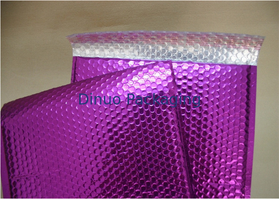 Punctura de grande volume dos encarregados do envio da correspondência metálicos cor-de-rosa impermeáveis da bolha resistente