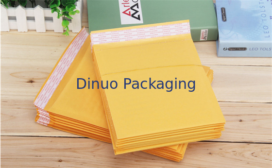 Encarregados do envio da correspondência personalizados da bolha de Kraft do tamanho resistência de rasgo do envelope da bolha de ar 3 x 10