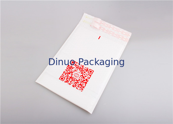 O costume imprimiu o peso leve impermeável acolchoado dos sacos plásticos de bolhas do encarregado do envio da correspondência envelopes polis