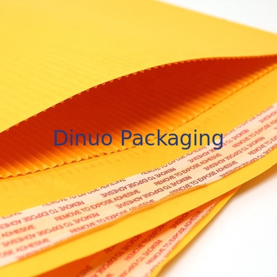 Kraft reciclado versátil biodegradável corrugou os envelopes 4x8”