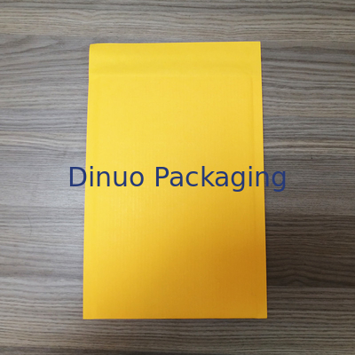 Kraft reciclado versátil biodegradável corrugou os envelopes 4x8”
