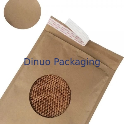 Kraft dado forma celular corrugou envelopes acolchoou o papel do favo de mel para o transporte