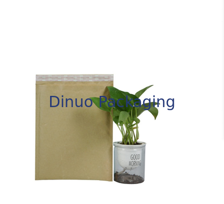 O favo de mel reciclado autoadesivo acolchoou envelopes de papel biodegradáveis do encarregado do envio da correspondência 100%